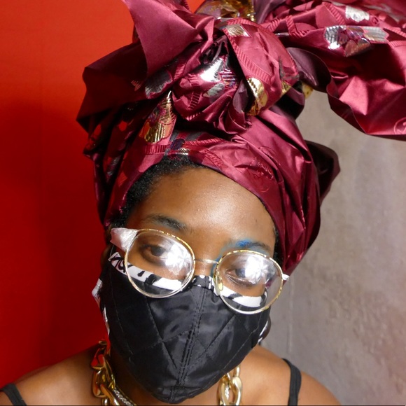 Reversible Quilted Face Mask Wear - Picture 3 of 3